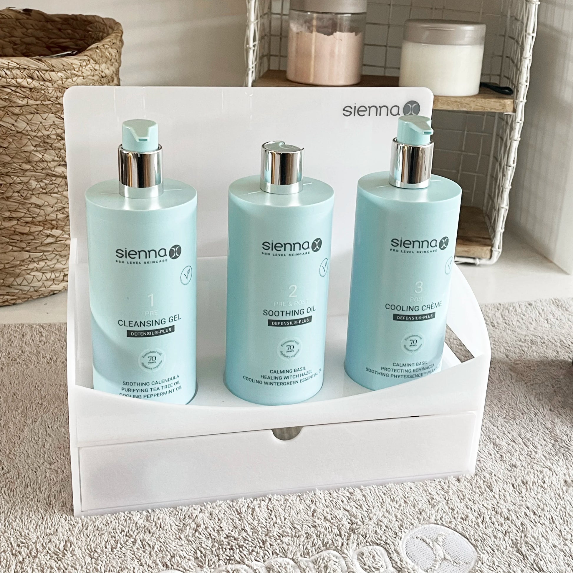 Wax Acrylic Stand In Situ